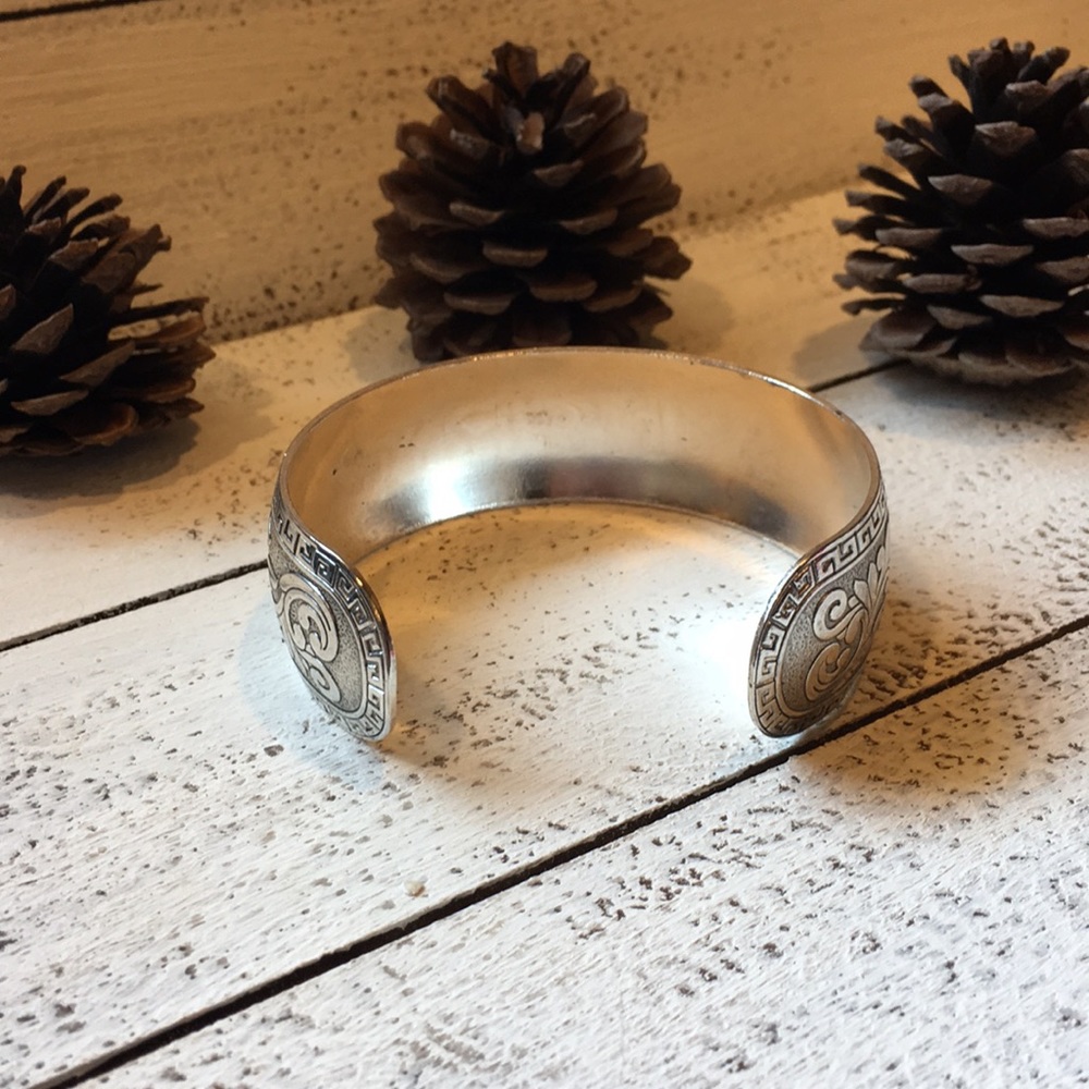 Tibetan Silver Bangle Bracelet - Picture 3 of 6